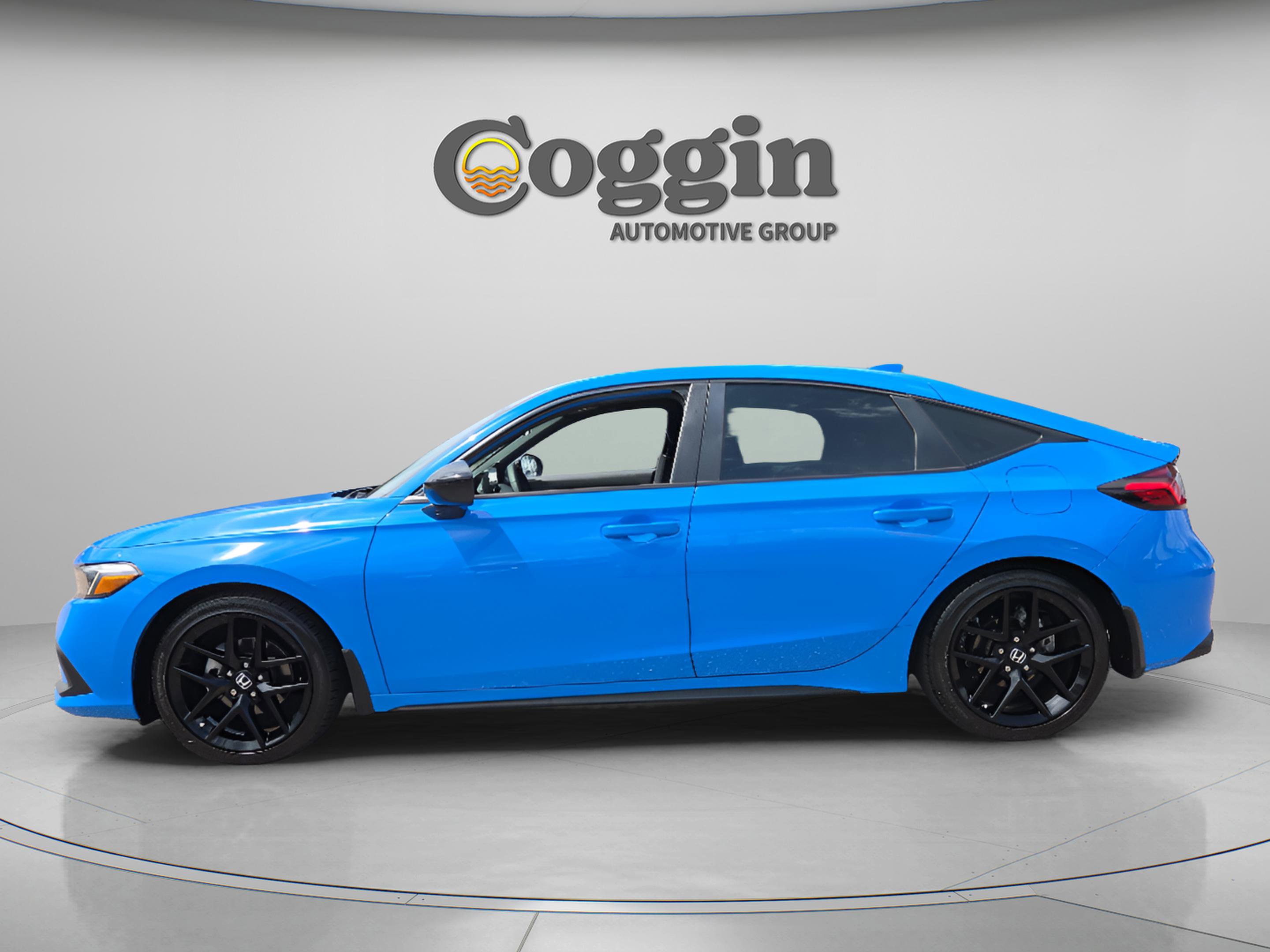 Used 2024 Honda Civic Sport image 2