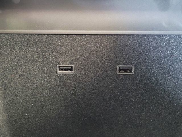 Used 2018 Tesla Model 3 Long Range image 13