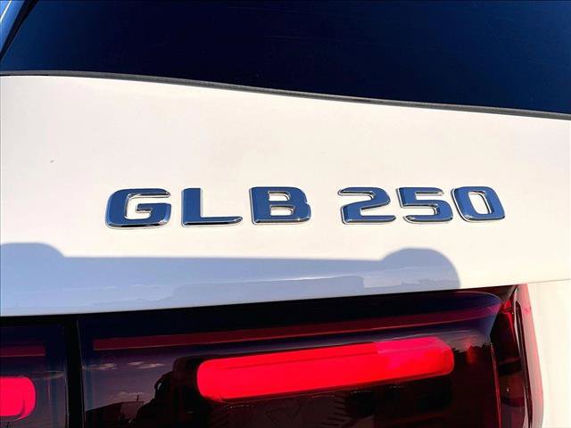 New 2026 Mercedes-Benz GLB 250 image 28