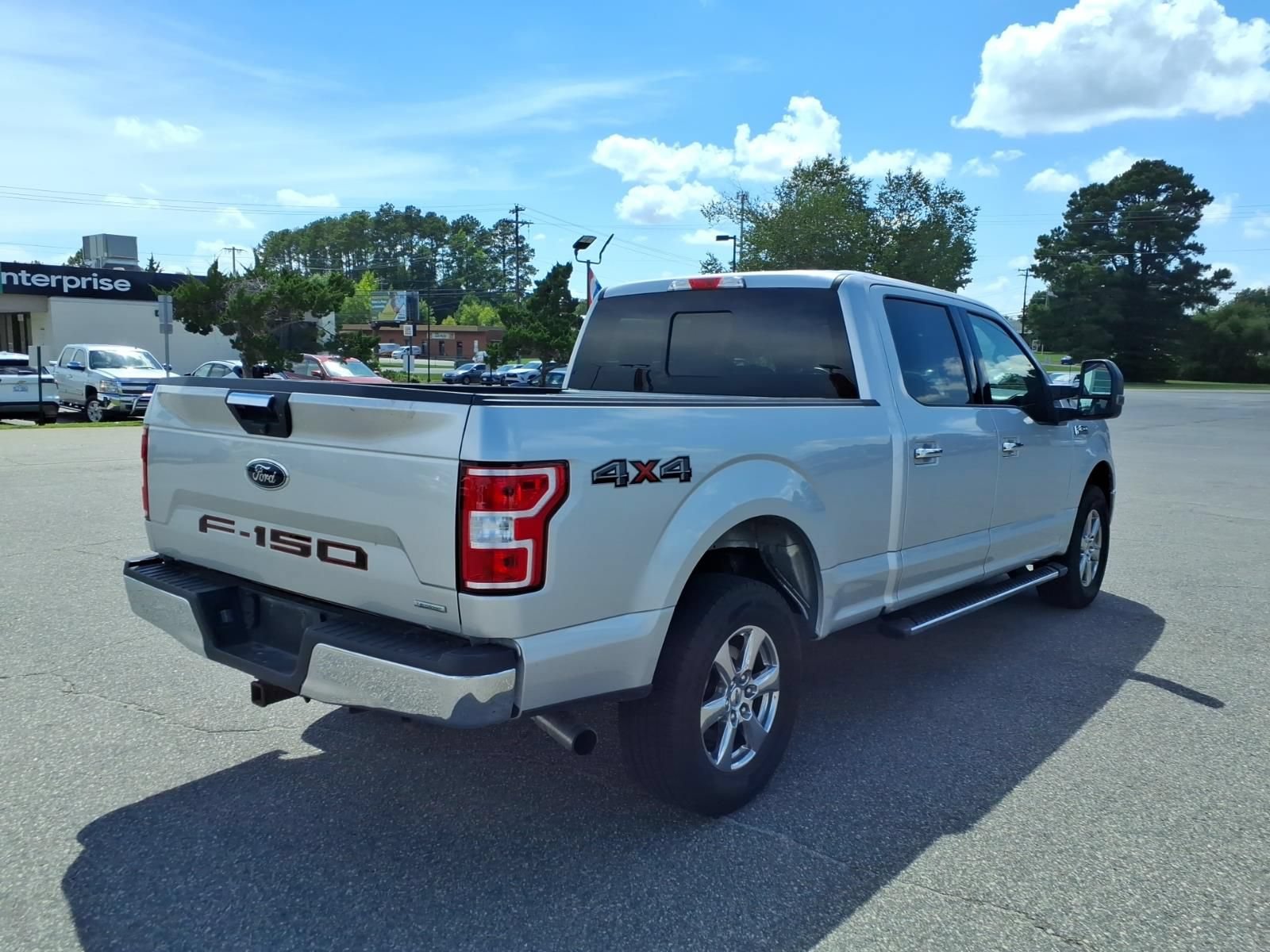 Used 2019 Ford F150 XLT w/ Equipment Group 302A Luxury AWD/4WD image 5