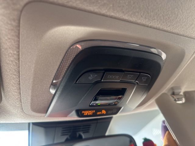 Certified 2025 Toyota Corolla LE image 18