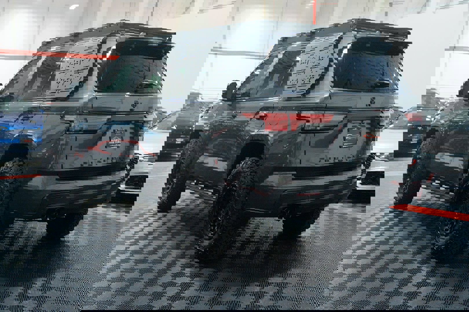 Used 2024 Toyota Sequoia TRD Pro AWD/4WD image 4