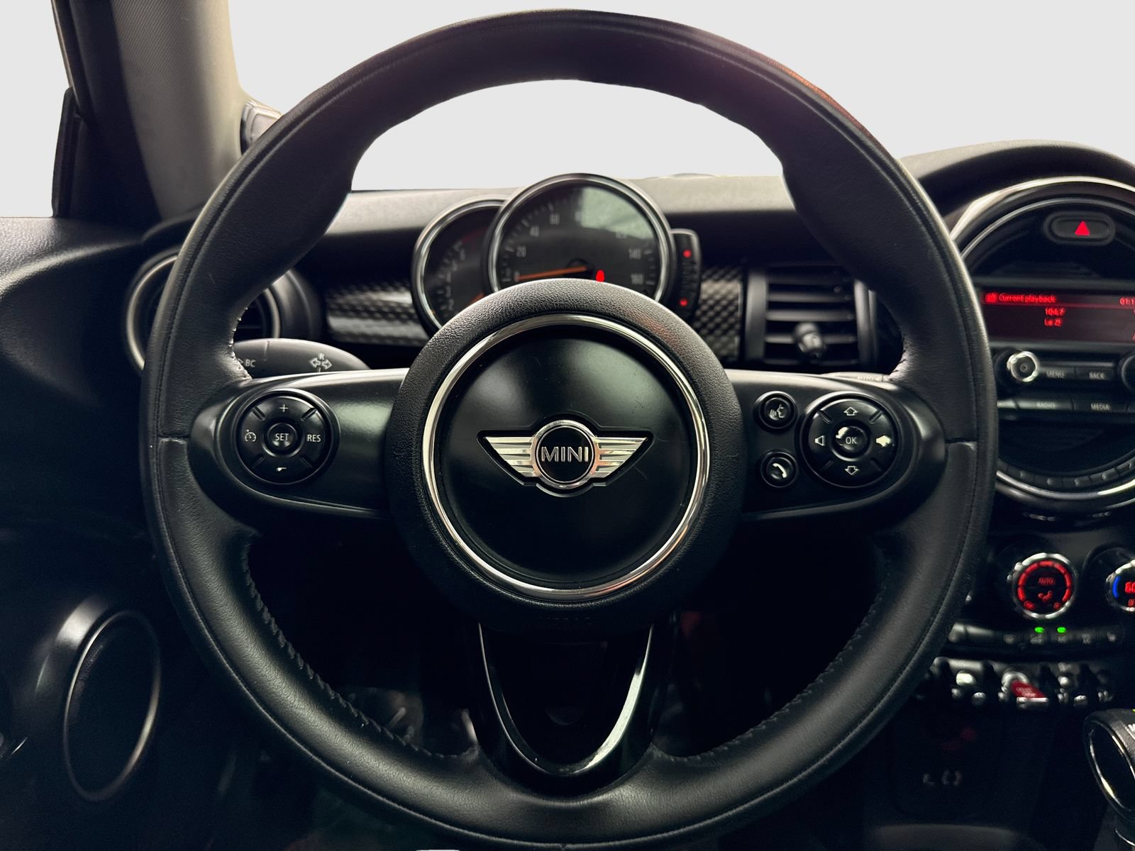 Used 2015 MINI Cooper S FWD image 19