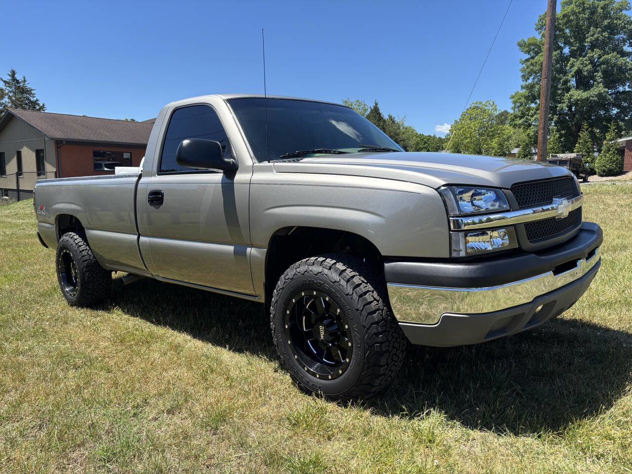 Used 2003 Chevrolet Silverado 1500 W/T AWD/4WD image 5