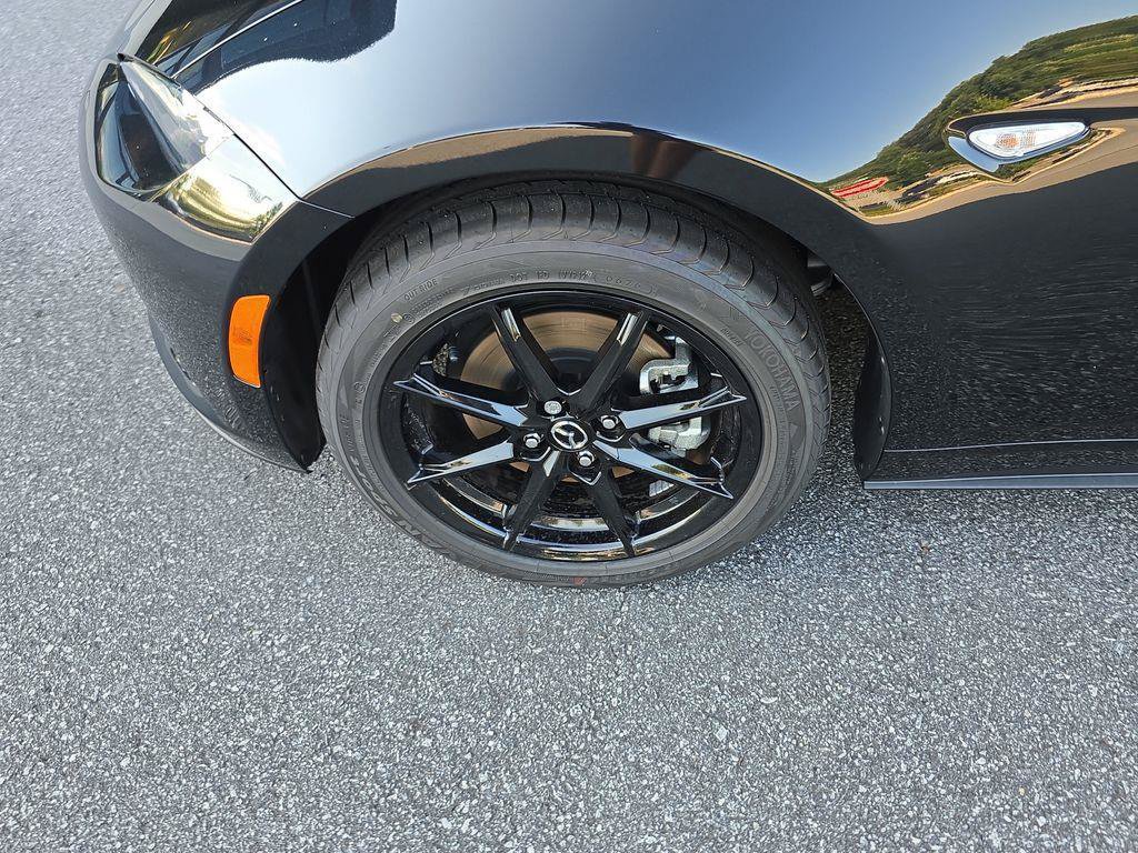 New 2026 MAZDA MX-5 Miata Sport w/ Interior Package RWD image 10