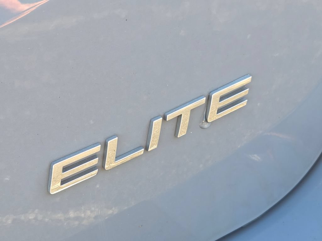 Used 2025 Honda Odyssey Elite image 24