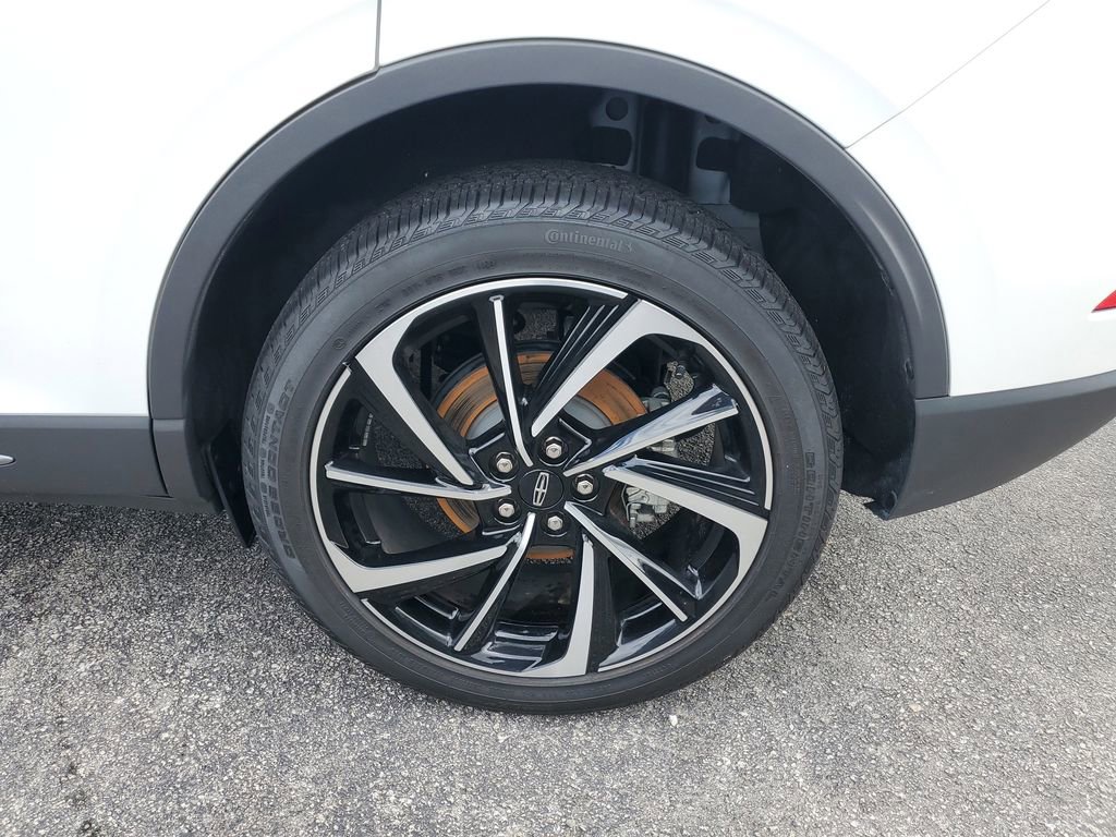 Used 2024 Lincoln Corsair Reserve image 5