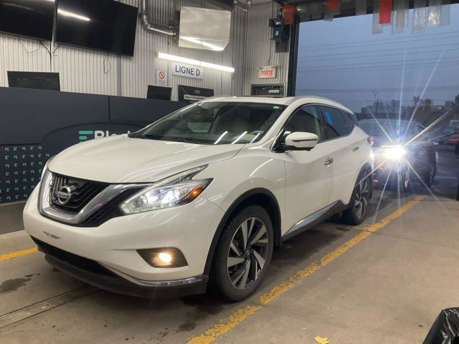 Used 2017 Nissan Murano Platinum