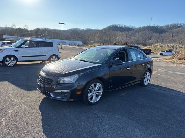 Used 2015 Chevrolet Cruze LTZ w/ Sun, Sound and Sport Package image 4