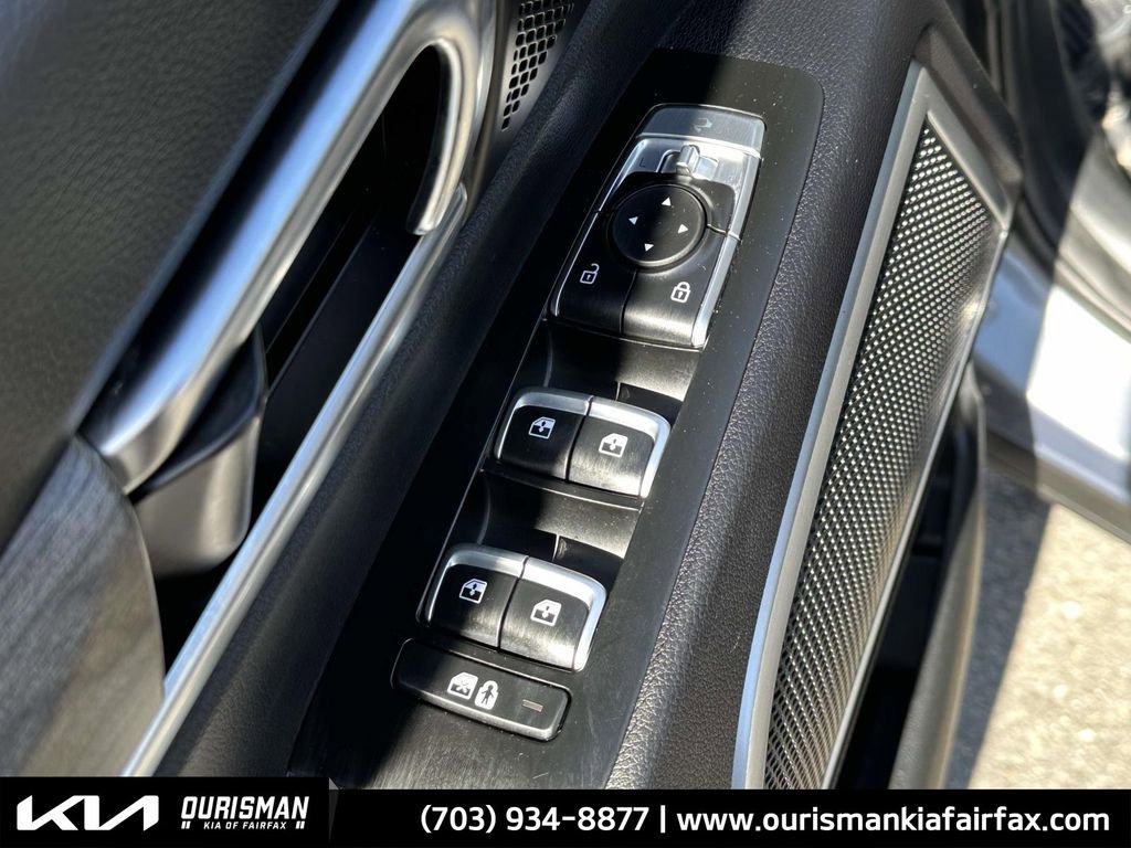 Used 2020 Kia Telluride EX image 13