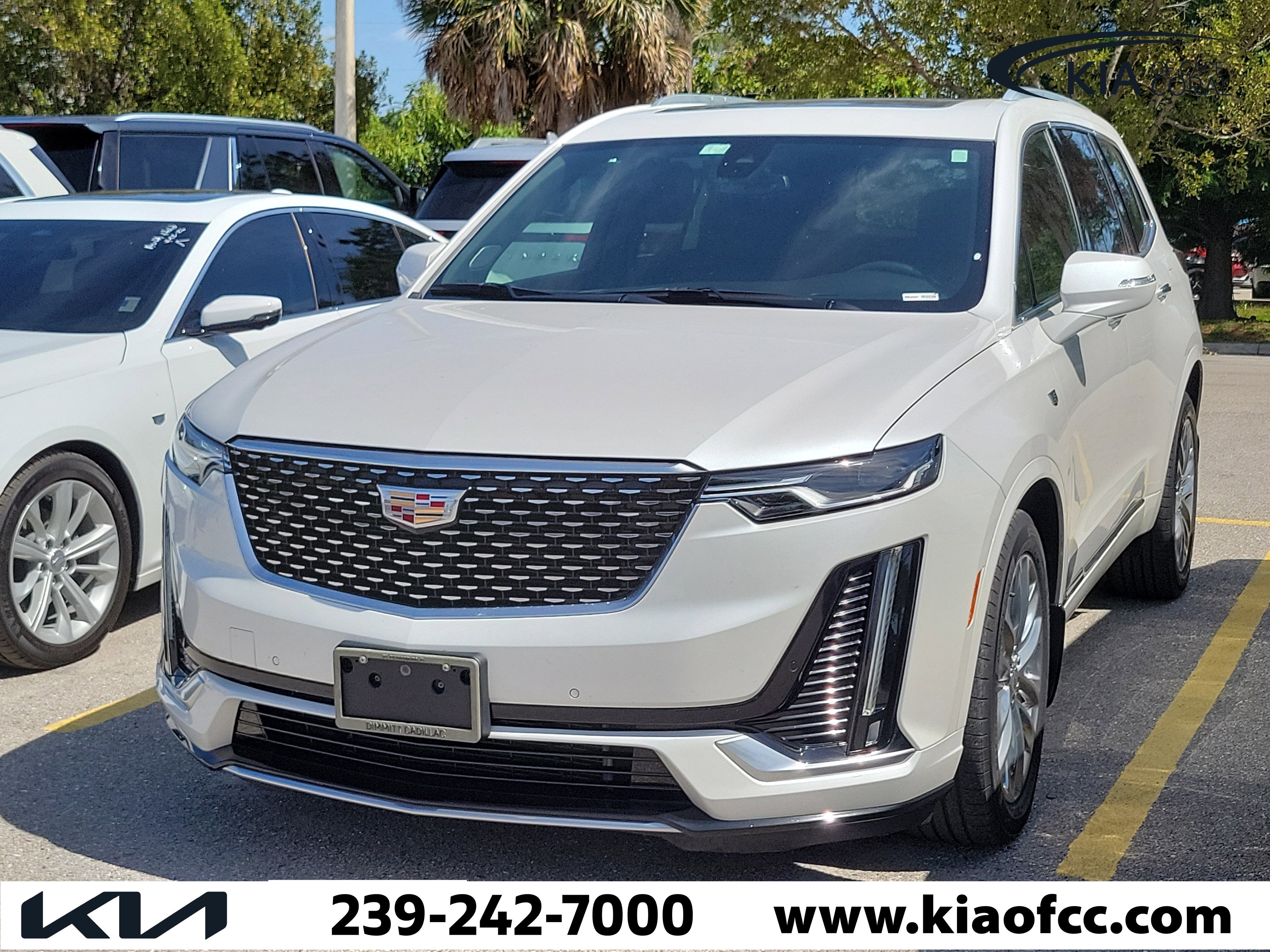 Used 2021 Cadillac XT6 Premium Luxury image 3