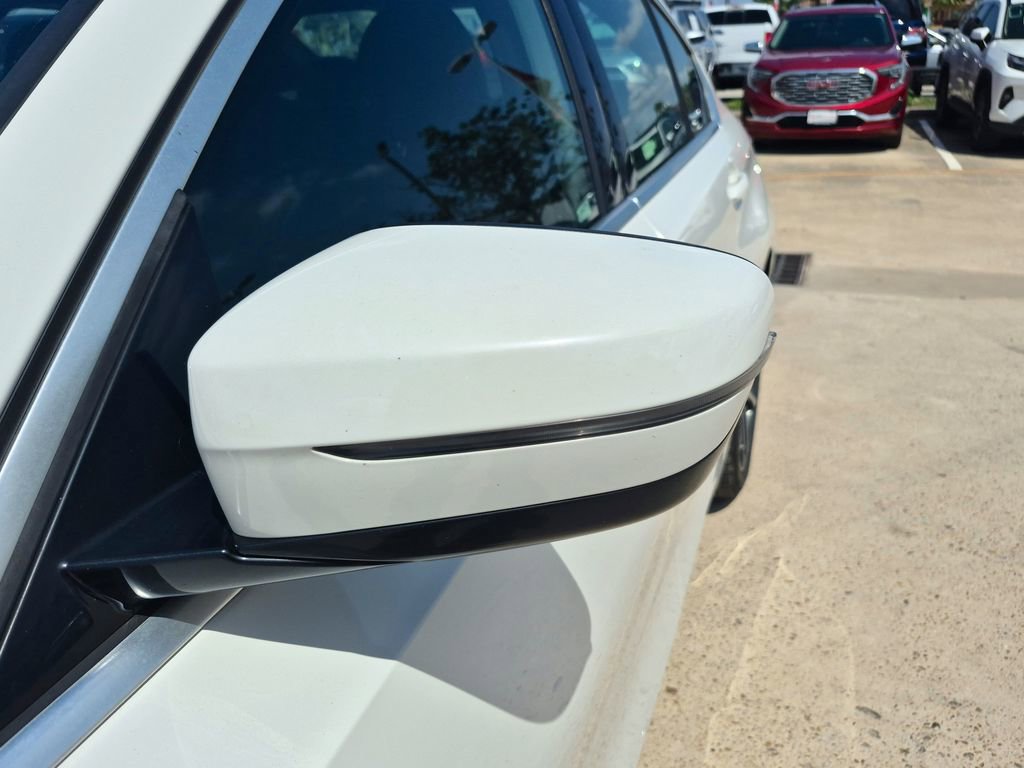 Used 2019 BMW 330i Sedan w/ Driving Assistance Package RWD image 32