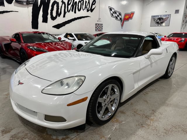 Used 2007 Chevrolet Corvette Coupe w/ Preferred Equipment Group RWD image 27