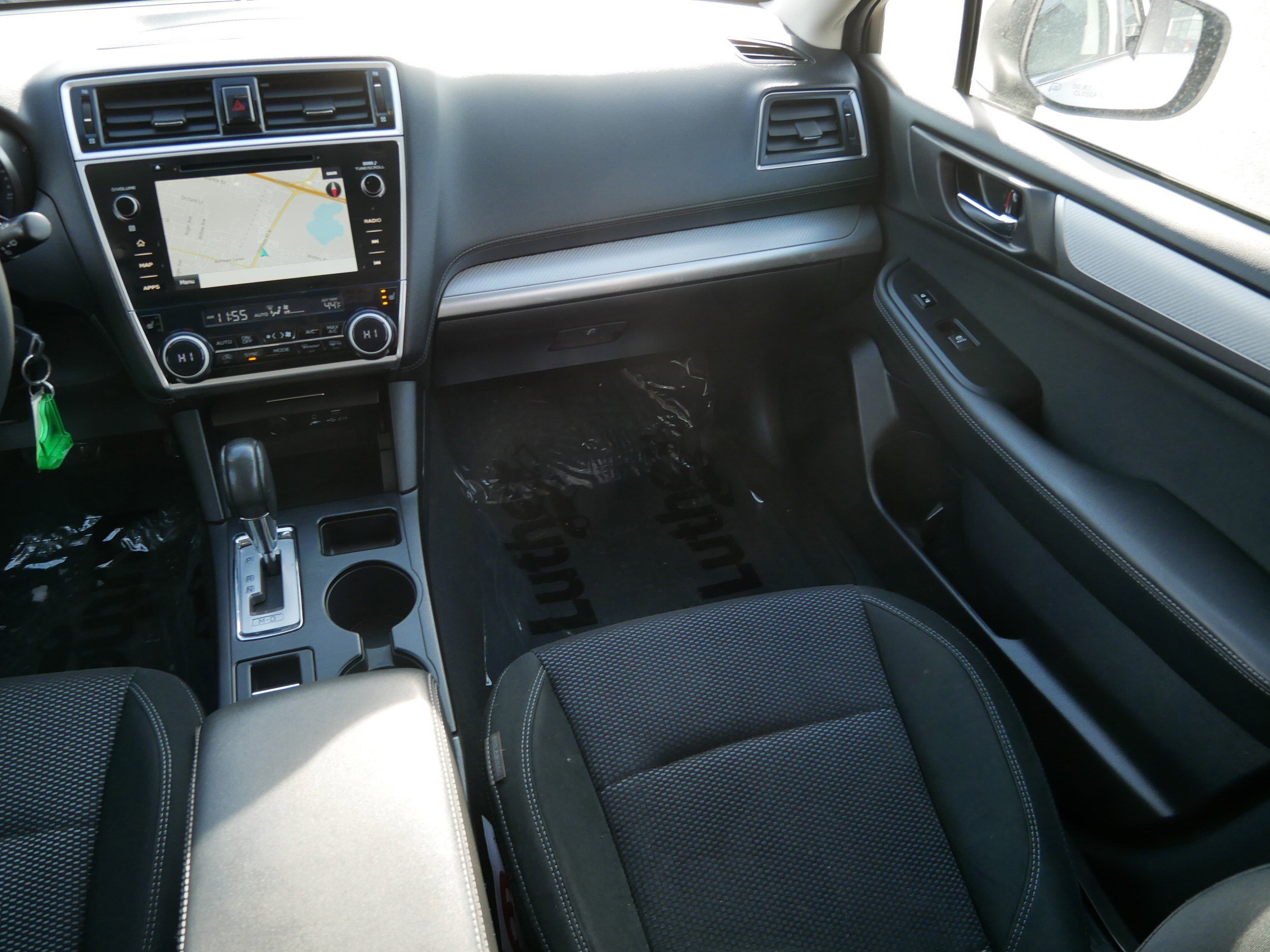 Used 2019 Subaru Outback 2.5i Premium image 11