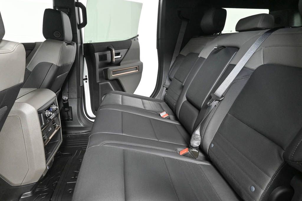 New 2025 GMC Hummer EV 3X w/ LPO, Cargo Utility Package image 17