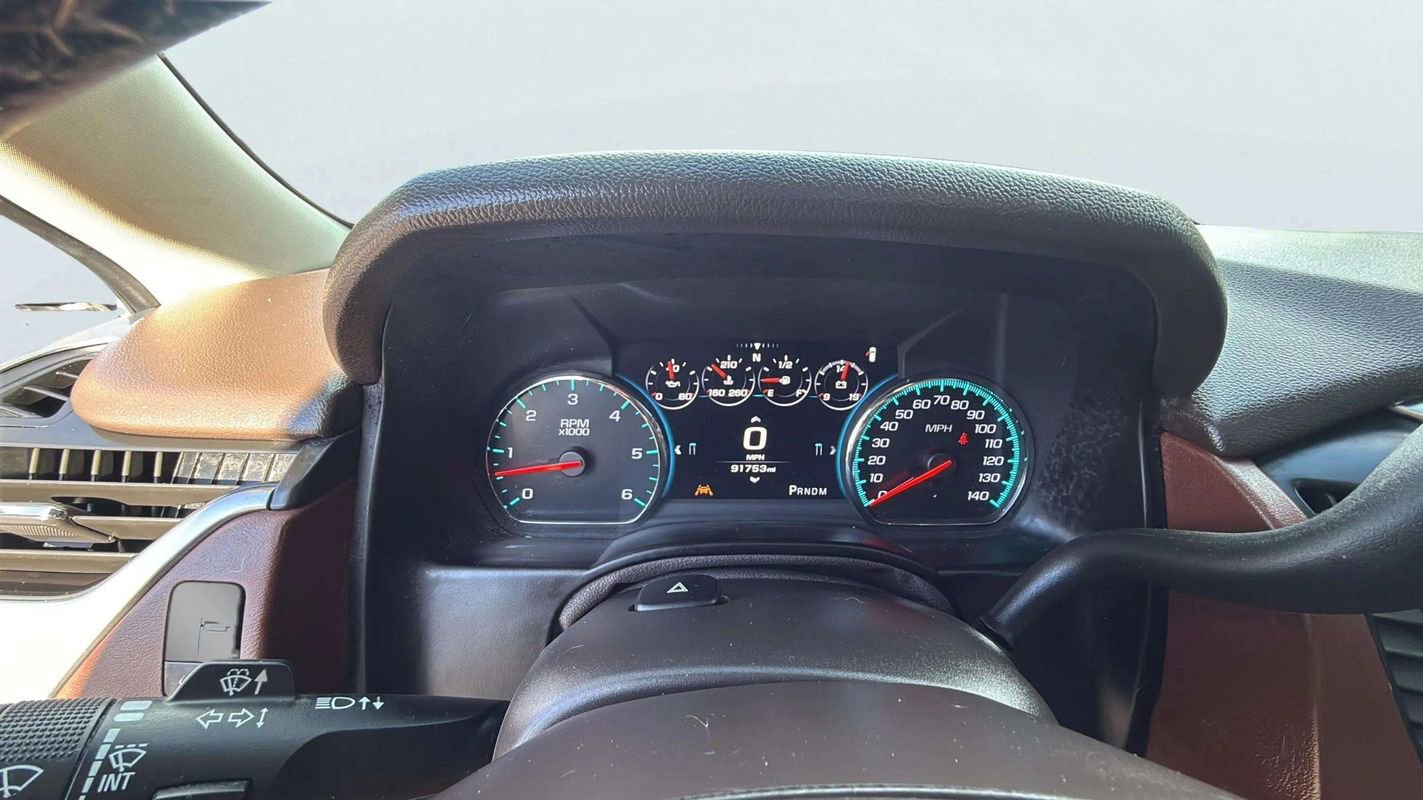 Used 2016 Chevrolet Suburban LTZ image 13