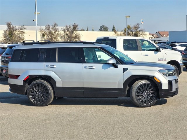 New 2025 Hyundai Santa Fe Calligraphy image 3