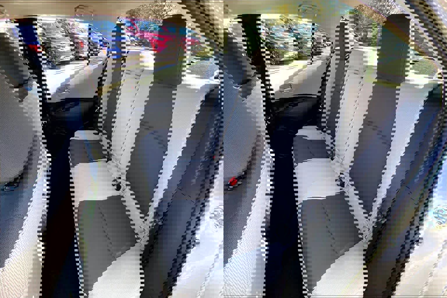 Used 2025 Toyota Corolla LE image 20