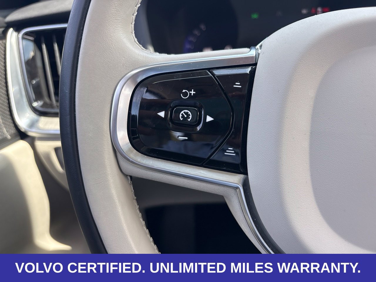 Certified 2024 Volvo S60 T8 Plus w/ Climate Package AWD/4WD image 22