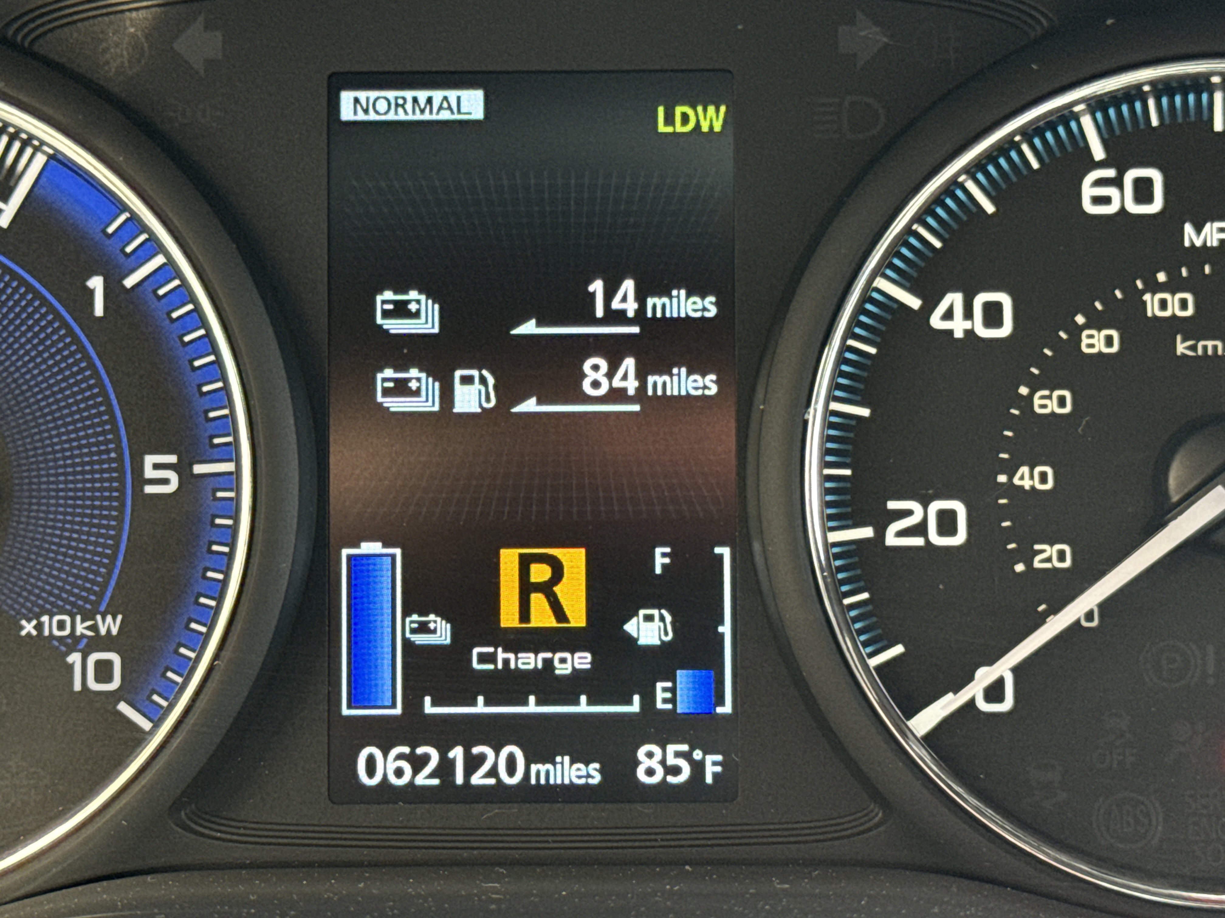 Used 2022 Mitsubishi Outlander SEL AWD/4WD image 24