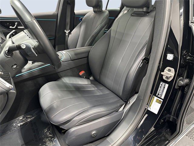 Used 2025 Mercedes-Benz E 350 4MATIC Sedan image 28