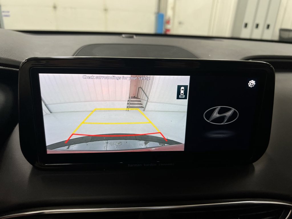 Used 2021 Hyundai Santa Fe SEL w/ Convenience + Premium Package AWD/4WD image 16