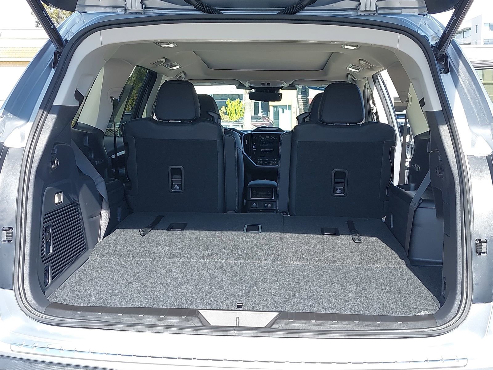 Certified 2025 Subaru Ascent Touring w/ Popular Package #2 image 14