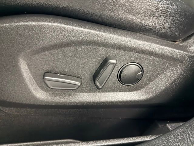 Used 2024 Jeep Compass Latitude w/ Sun and Sound Group image 52