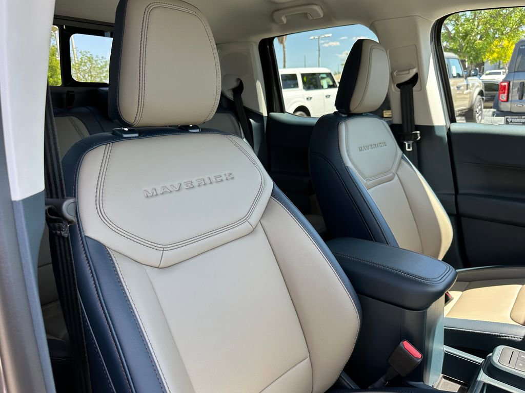 New 2025 Ford Maverick Lariat w/ 4K Tow Package AWD/4WD image 18