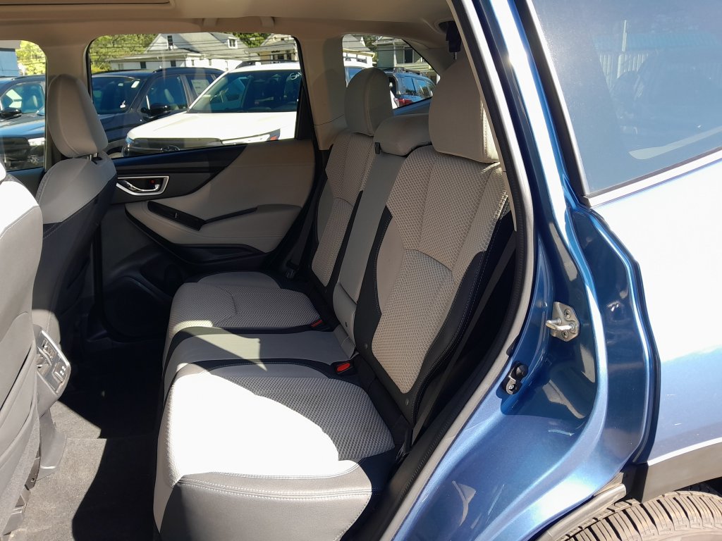 Used 2019 Subaru Forester Premium AWD/4WD image 29