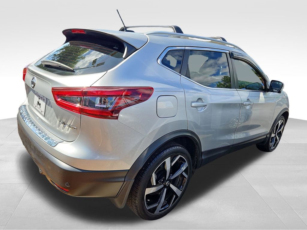 Used 2022 Nissan Rogue Sport SL AWD/4WD image 6