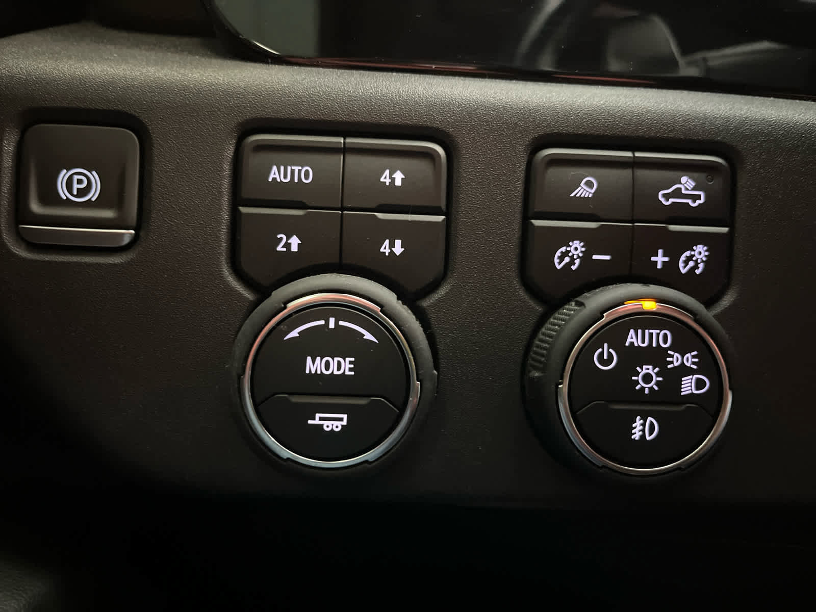 Used 2022 Chevrolet Silverado 1500 LT Trail Boss w/ LT Trail Boss Premium Package image 19