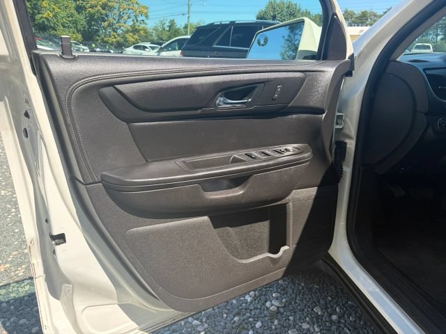 Used 2014 Chevrolet Traverse LT AWD/4WD image 11