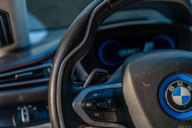 Used 2016 BMW i8 image 30