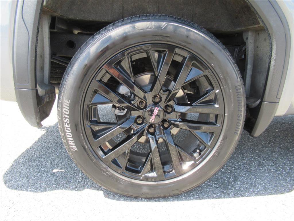 Used 2021 GMC Sierra 1500 Denali w/ Denali Ultimate Package image 8