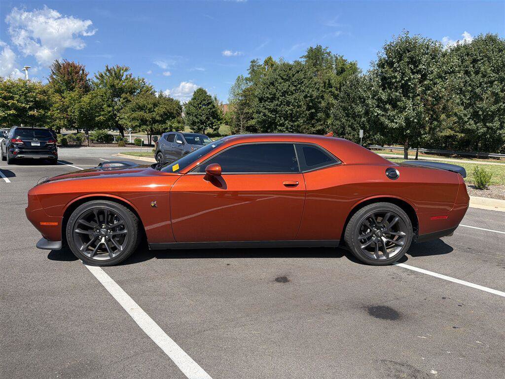 Used 2021 Dodge Challenger R/T Scat Pack w/ Shaker Package RWD image 2