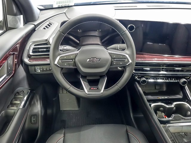 New 2026 Chevrolet Traverse Z71 w/ LPO, Floor Liner Package image 13