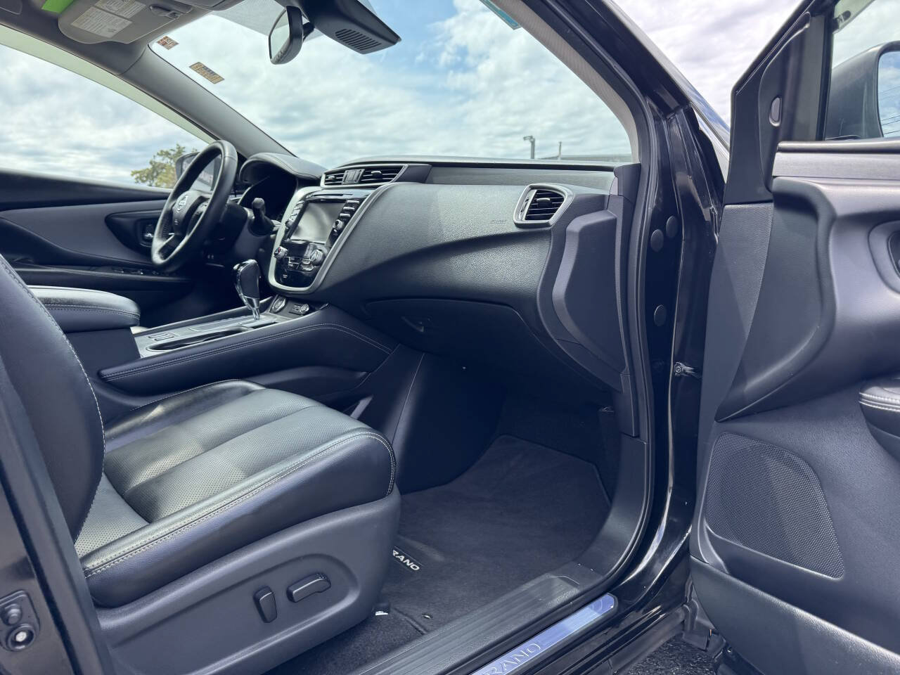 Used 2019 Nissan Murano SL w/ SL Technology Package AWD/4WD image 39