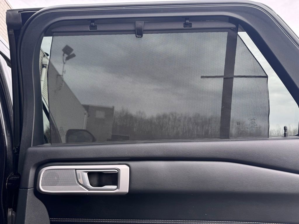 Certified 2022 Ford Explorer Limited w/ Equipment Group 301A image 27