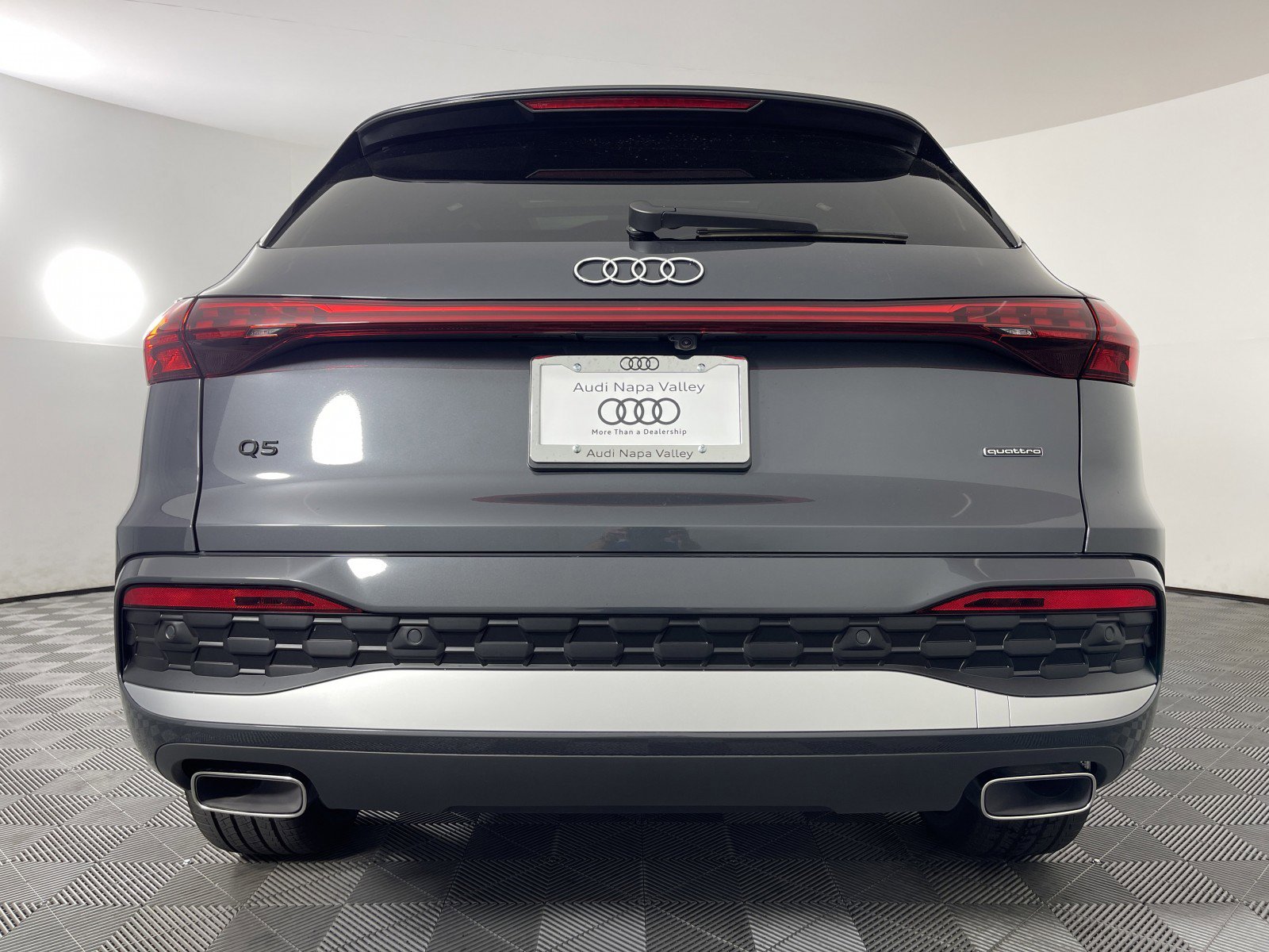 New 2025 Audi Q5 Premium Plus image 12