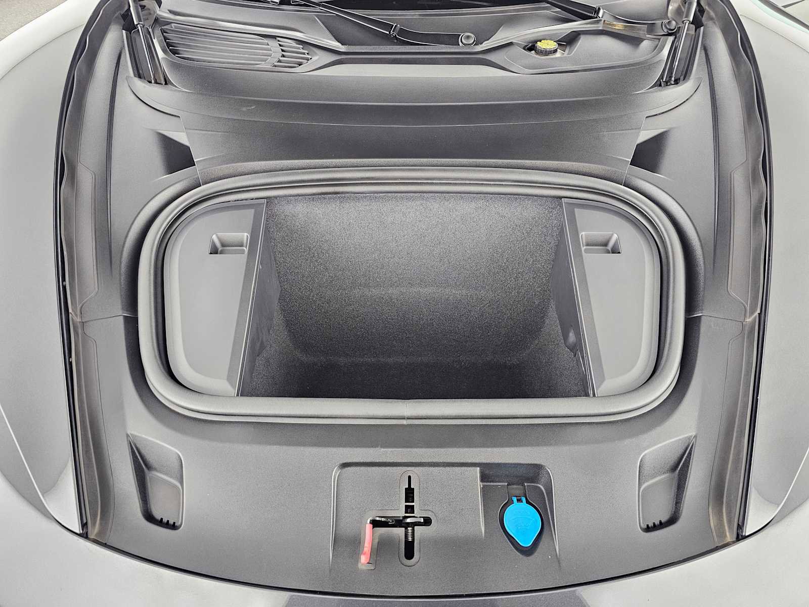 Used 2021 Porsche Taycan image 23