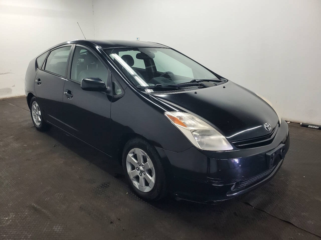 Used 2005 Toyota Prius FWD image 3