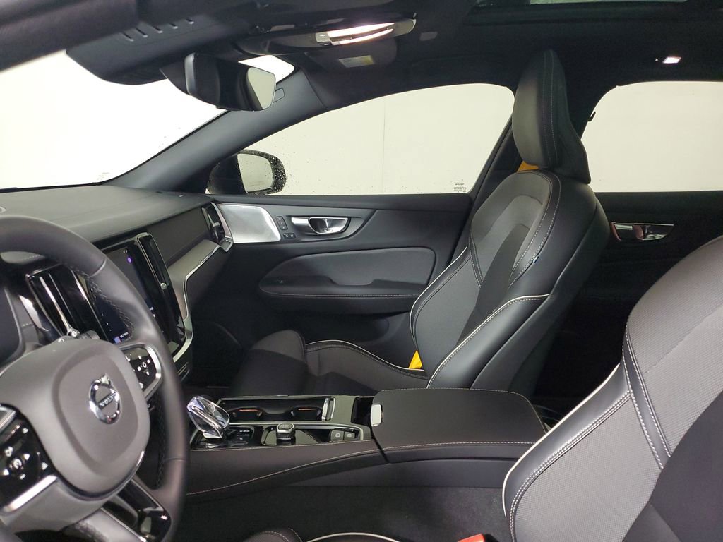 Used 2024 Volvo V60 T8 Polestar w/ Protection Package Premier image 24