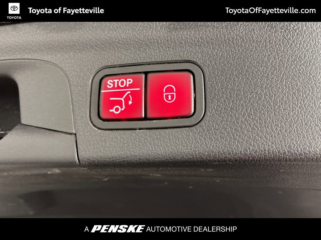 Used 2023 Mercedes-Benz GLE 450 4MATIC image 11