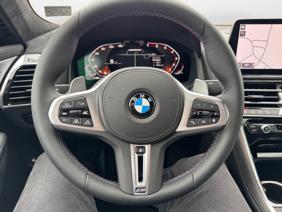 Used 2026 BMW M850i xDrive AWD/4WD image 10