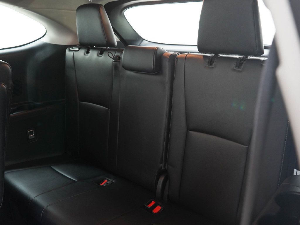 Used 2024 Toyota Highlander Limited AWD/4WD image 15