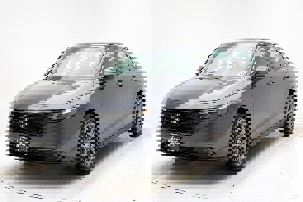 Used 2024 Honda Accord EX image 5