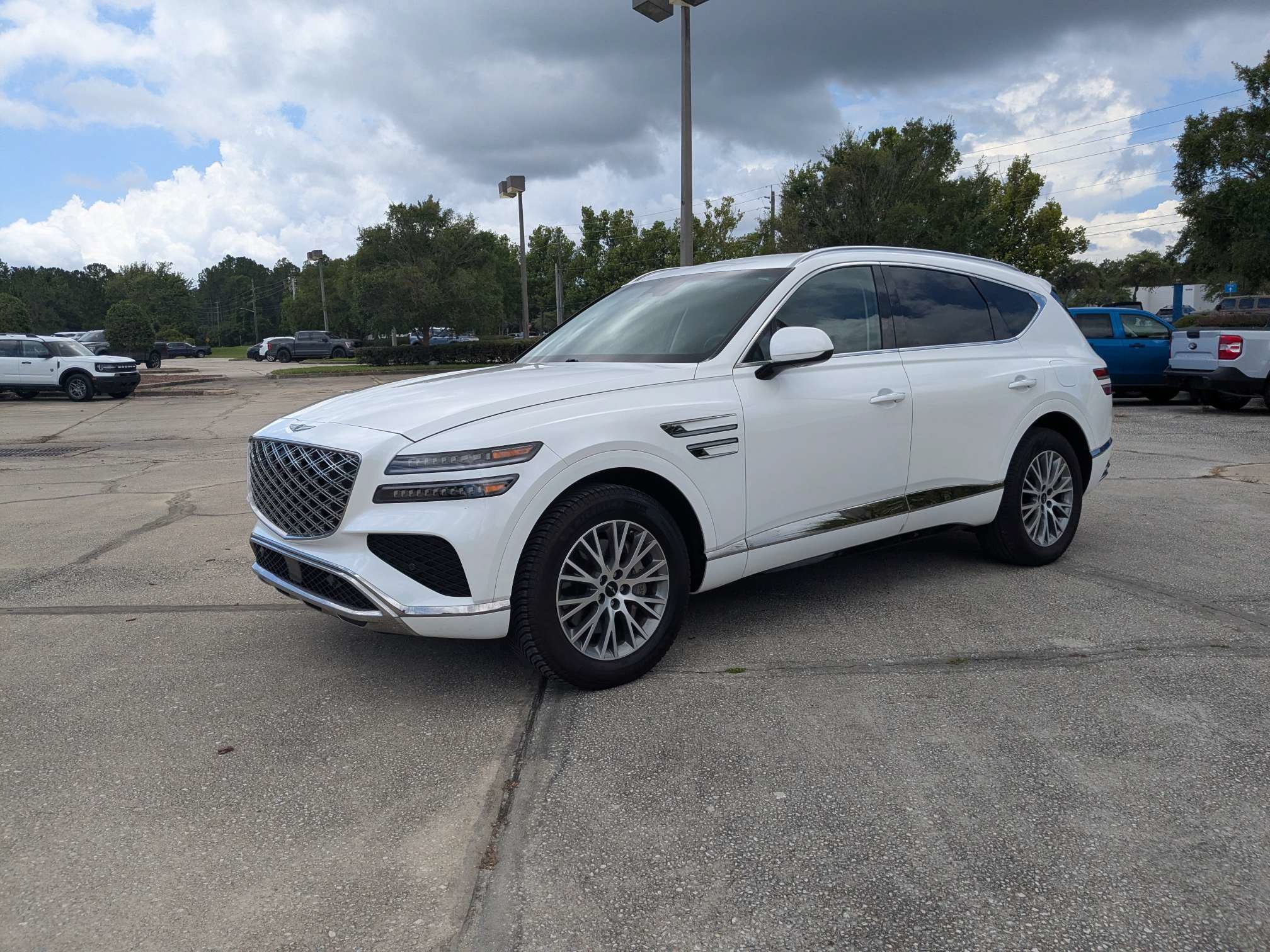 Used 2025 Genesis GV80 2.5T Standard AWD/4WD image 8