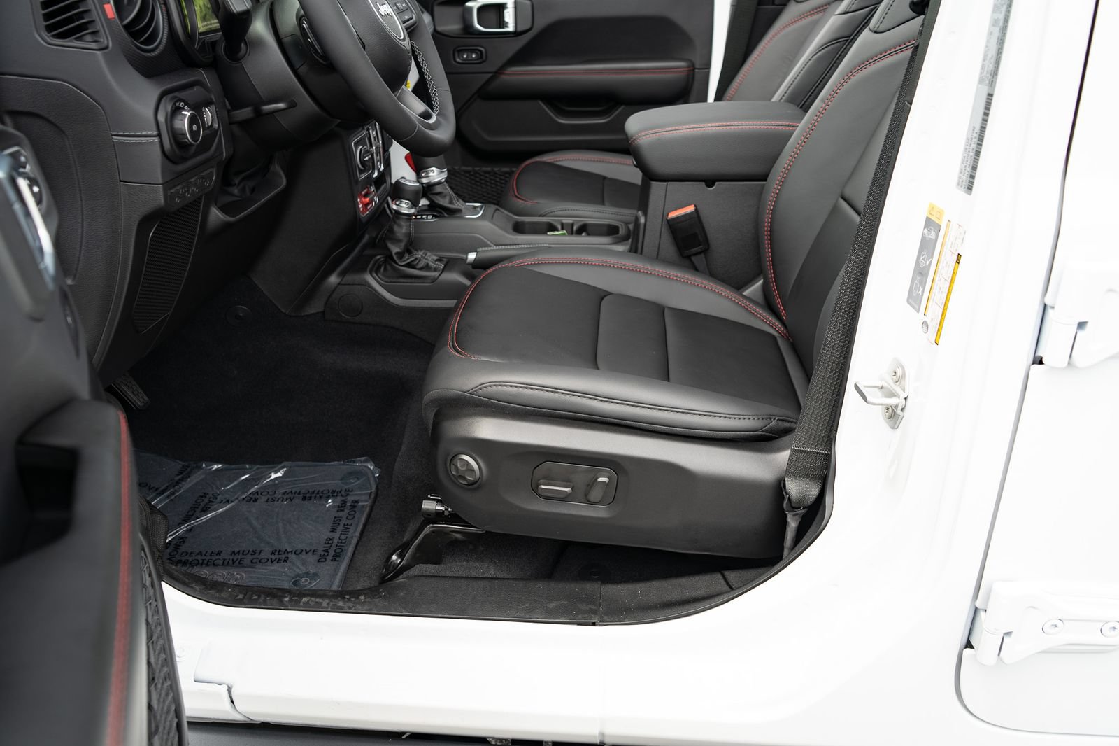 New 2026 Jeep Wrangler Unlimited Rubicon AWD/4WD image 34