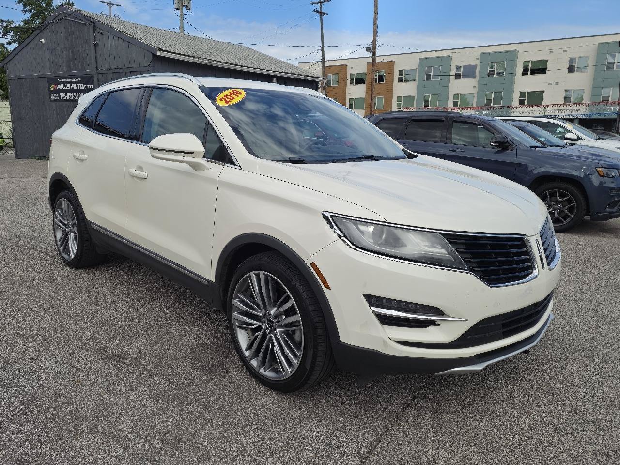 Used 2016 Lincoln MKC Black Label w/ Lincoln MKC Climate Package AWD/4WD image 3